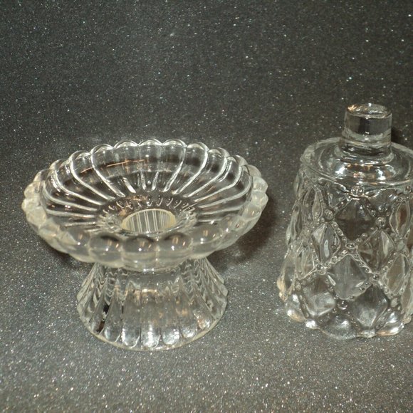 Vintage PartyLite Candle Holders Clear Quilted Crystal Set of 2, 4 Pieces P924 - Picture 3 of 5